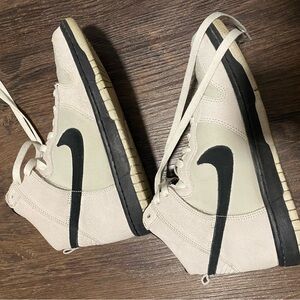 Nike Dunk High size 8.5 womens 7 mens